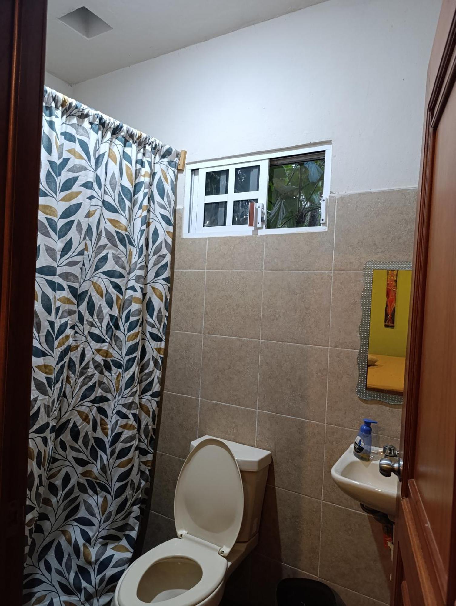 El Callejon 巴利亚多利德 外观 照片